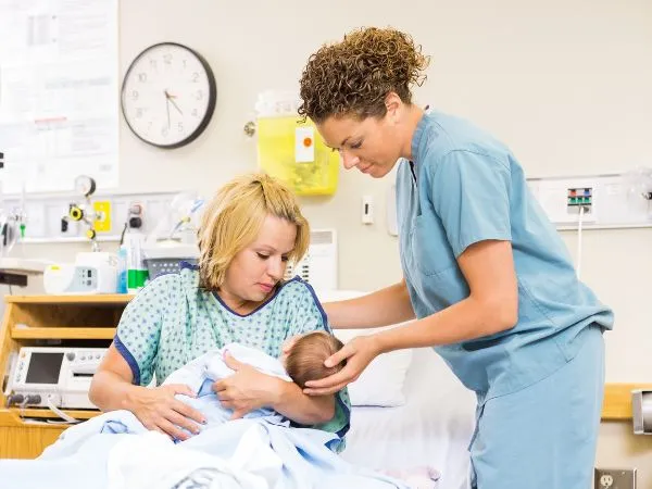 empleo auxiliar de enfermeria en francia