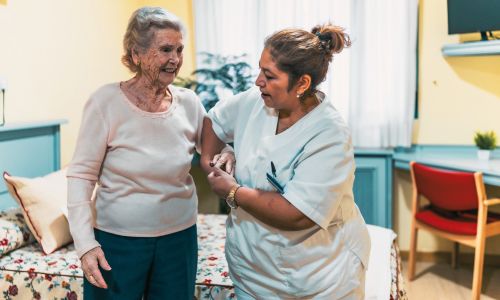 Encuentra las mejores ofertas de trabajo de auxiliar de enfermería en Francia. Guía 2025